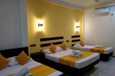 مبيت وإفطار Amron Resort Sigiriya