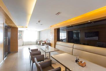 هتل Jinjiang Inn Wulanchabu Jining Railway Station Xingfu Road