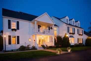 ベッドアンドブレックファースト Oakmont Inn