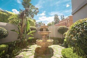 膳宿费 Santa Monica At Roger