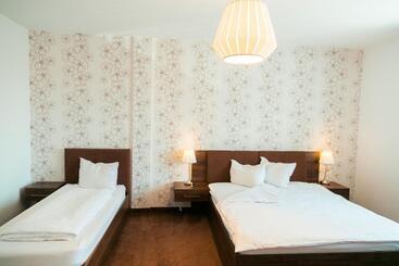 פנסיון Elegant House