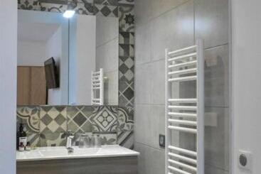 膳宿费 L'abelli D'estelle