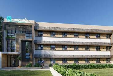 בית מלון כפרי Baypark Inn