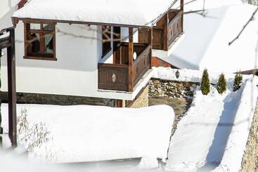 膳宿费 Yancheva Guest House