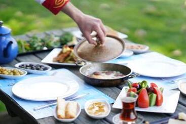 מלון דירות Basaranlar Thermal Otel