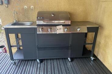 ベッドアンドブレックファースト Chambre D Hôtes La Cour Des Saligues