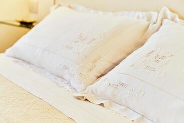 בית מלון כפרי Al Canton Agriturismo Di Design