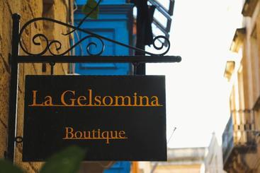 هتل Locanda La Gelsomina