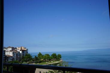 בית מלון כפרי Yalihan Ari