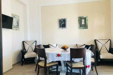 پانسیون Bis A Guesthouse