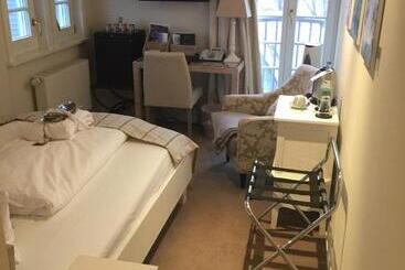 酒店 Elisabeth Von Eicken