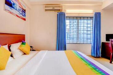 Itsy Hotels Ammu Regency