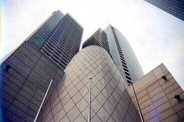 Отель Seda Residences Makati