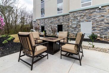 فندق Hampton Inn Locust Grove