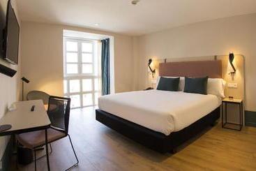 فندق Plaza De La Paz