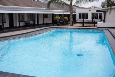 בית מלון כפרי Big Ben Lodge