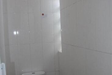 酒店 The Peak Guest House