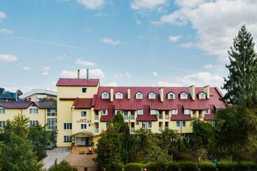 منتجع Arkada Sanatorium