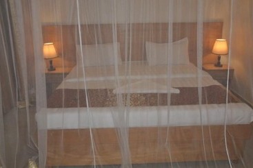 בית מלון כפרי Eka Hoima