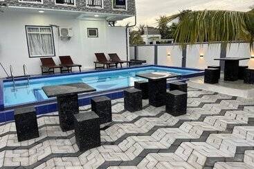 膳宿费 Blue Diamond Resort