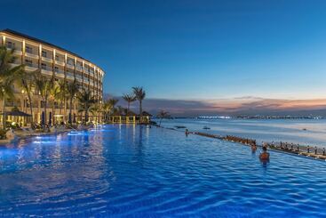 Dusit Thani Mactan Cebu Resort