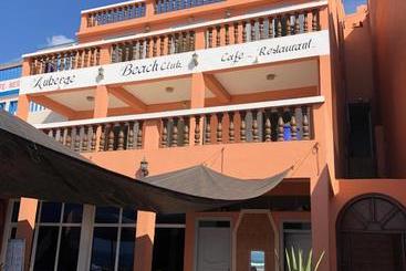 בית מלון כפרי Beach Club Legzira