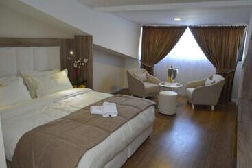 ホテル Kompleksi Exalcoal