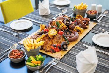 Отель Hilton Garden Inn Mbabane