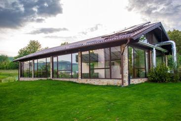 پانسیون Residence Ghinita Bucovina