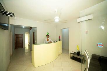 فندق صغير Enrique I Gazcue, Bed And Breakfast