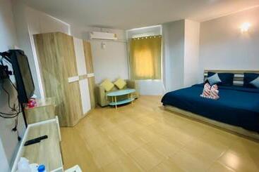 Alongkorn Hotel By Sb