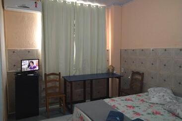 پانسیون Pousada Flay 7 Minutos Do Aeroporto Florianópolis