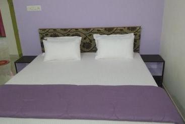 تختخواب و صبحانه Casa Maria Homestay