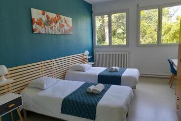 فندق Centre Louis Ormières