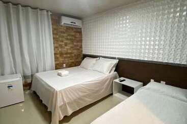 Отель Farol Plaza