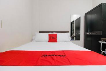 پانسیون Reddoorz Near Samarinda Central Plaza