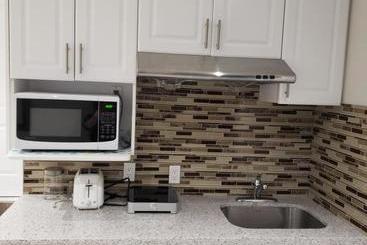 هاستل Toronto Rooms And Suites