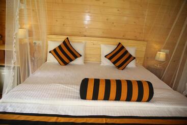 ベッドアンドブレックファースト Jungle Face Inn