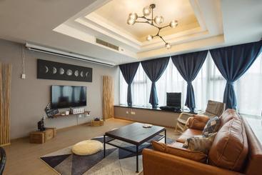 هتل Chengdu Skyline International Apartment
