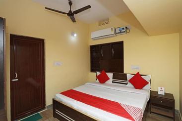 Oyo 23024 Hotel Cinnamon