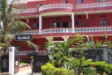 Bed and Breakfast Villa Malaza