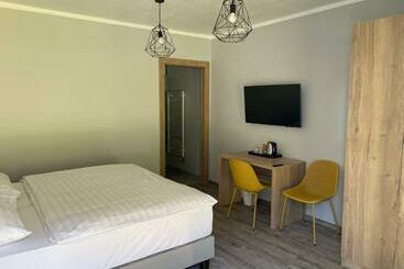 هتل Pod Kapličkou