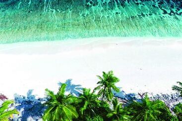 پانسیون Calyx Grand Fuvahmulah