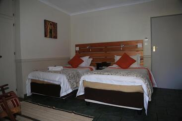 פנסיון Kaapsche Hoop Gastehuis