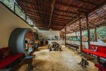 فندق Hostal Mulut Tulum