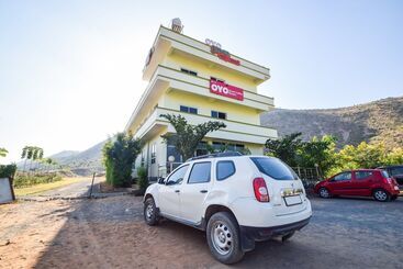 Отель O Green Valley Resort