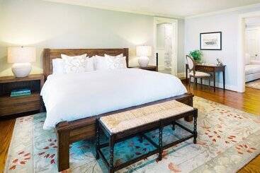 旅馆 The Red Fox Inn & Tavern