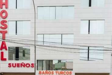 Общежитие Hostal Sueños