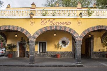 فندق Los Camilos