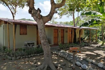 El Gecko Hotel & Tours